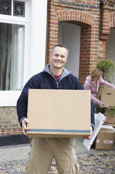 Removal van loading boxes for a London flat move